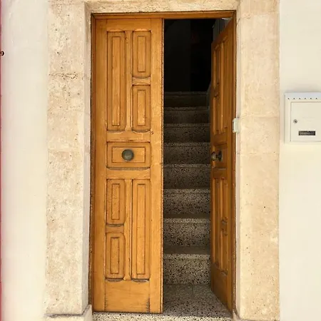 Casa Angioina Apartment