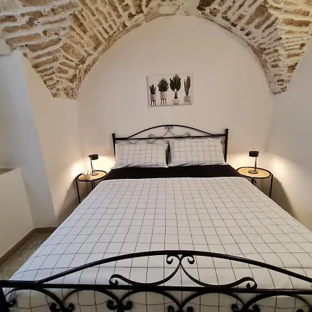 Casa Angioina Apartment *