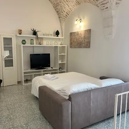 Casa Angioina * Martina Franca